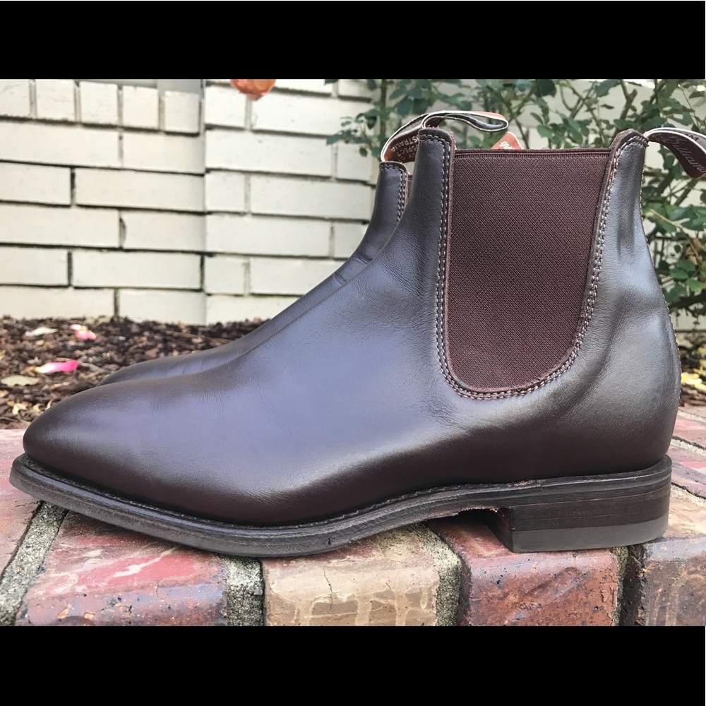 RM Williams Boot Size 9 (8G)